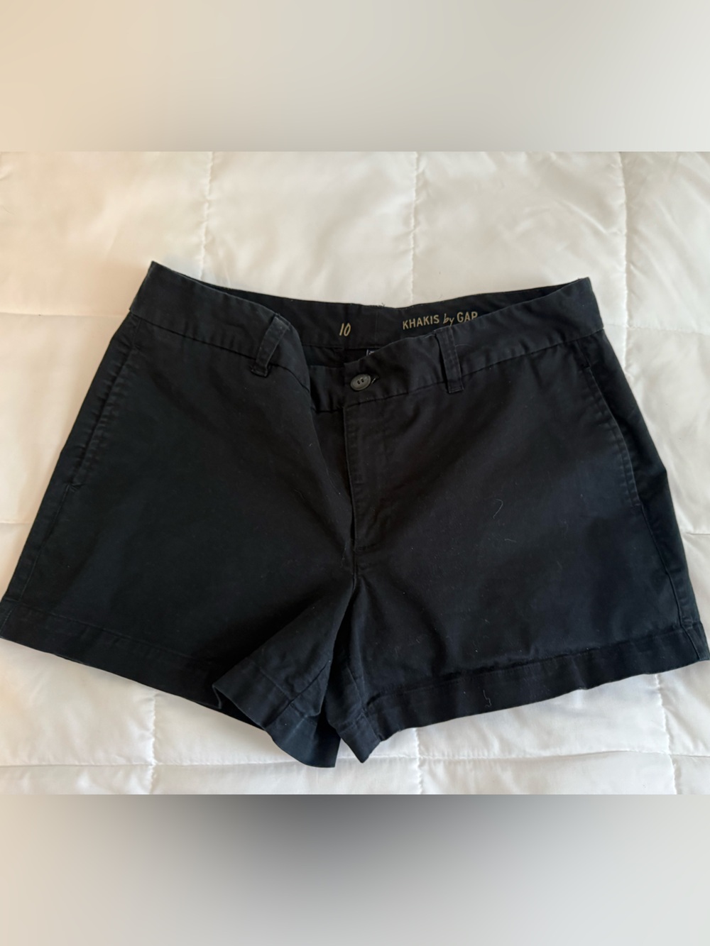 GAP Black Women’s Chino Bermuda Shorts